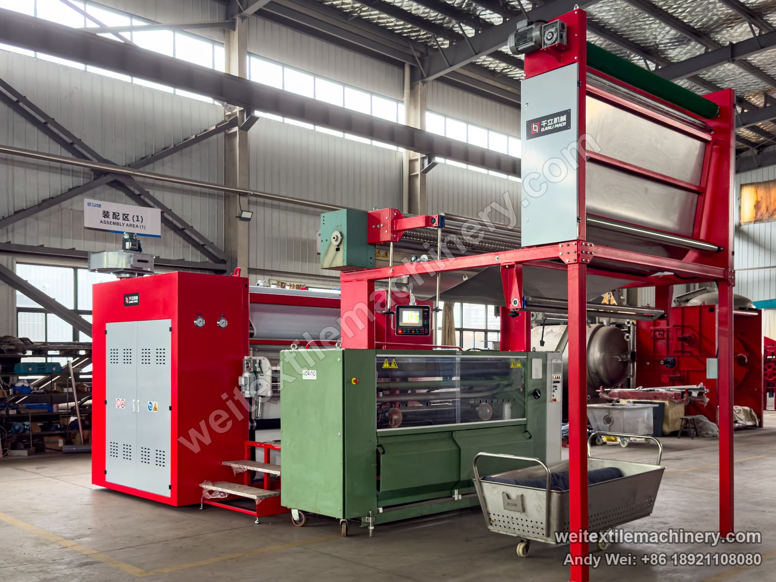 Used Corino pin-wheel weft straightener (newer model) in the line from the other side, pin wheels behind the clear guard, Corino plate and QL red feed frame